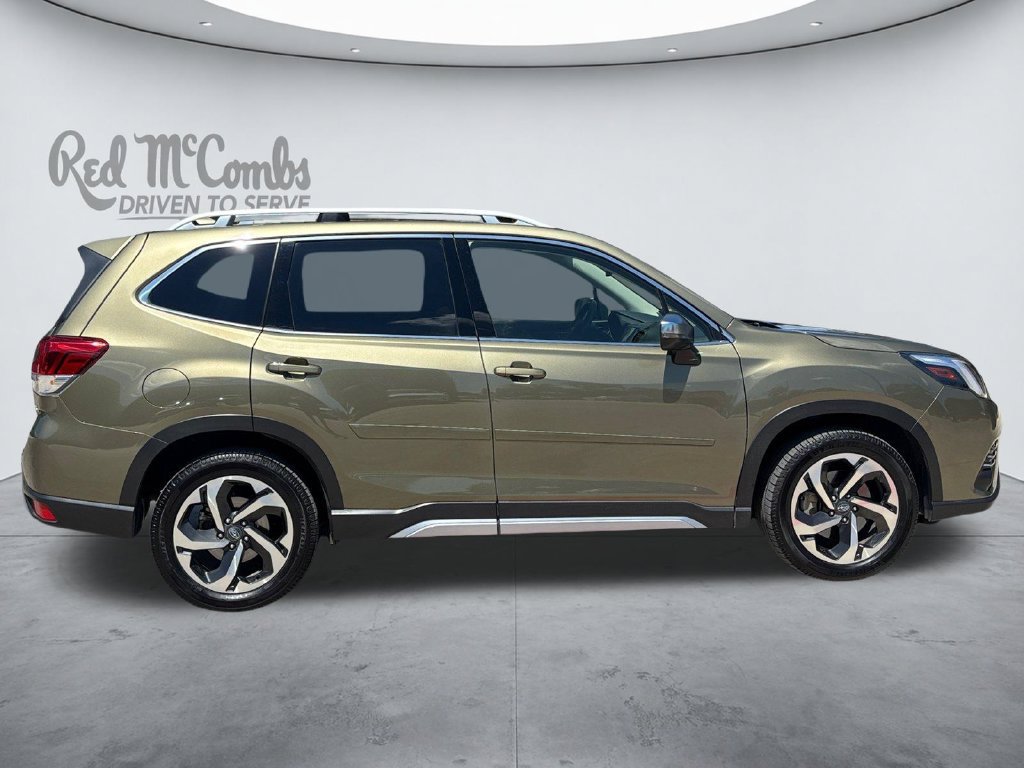 Used 2023 Subaru Forester Touring AWD/4WD image 7