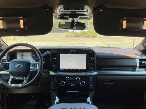 Used 2025 Ford F250 King Ranch w/ Chrome Package AWD/4WD image 32