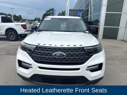 Used 2023 Ford Explorer XLT w/ Equipment Group 202A AWD/4WD image 2