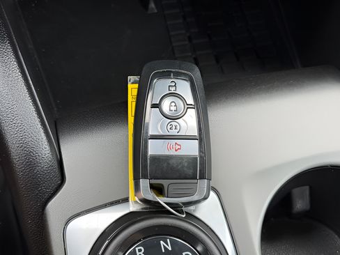 Used 2025 Ford Bronco Sport Outer Banks AWD/4WD image 12