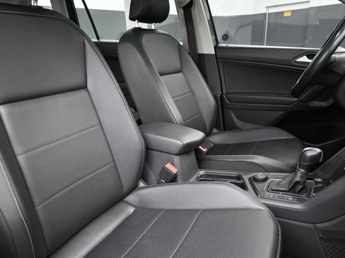 Used 2019 Volkswagen Tiguan SEL w/ 3rd Row Seat Package AWD/4WD image 29