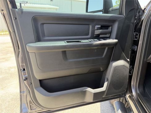 Used 2025 RAM 2500 Tradesman AWD/4WD image 11
