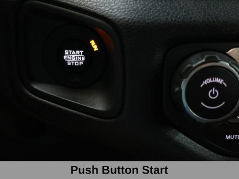 Used 2025 Jeep Wrangler Unlimited Sport AWD/4WD image 32