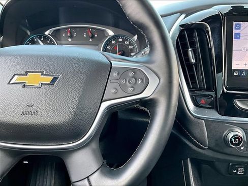 Used 2023 Chevrolet Traverse LT w/ LT Premium Package AWD/4WD image 25