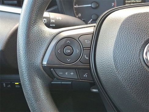 Certified 2024 Toyota Corolla LE image 20