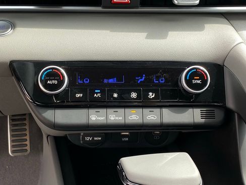 New 2026 Hyundai Elantra Sport FWD image 17