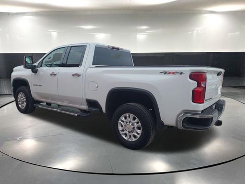 Used 2022 Chevrolet Silverado 2500 LTZ w/ Safety Package AWD/4WD image 9