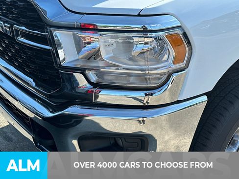 Used 2024 RAM 3500 Big Horn AWD/4WD image 2