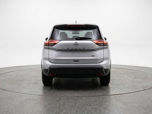 Used 2025 Nissan Rogue SV AWD/4WD image 7