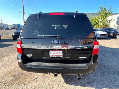 Used 2017 Ford Expedition EL XLT image 8