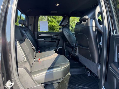 Used 2022 RAM 3500 Laramie w/ Night Edition AWD/4WD image 10