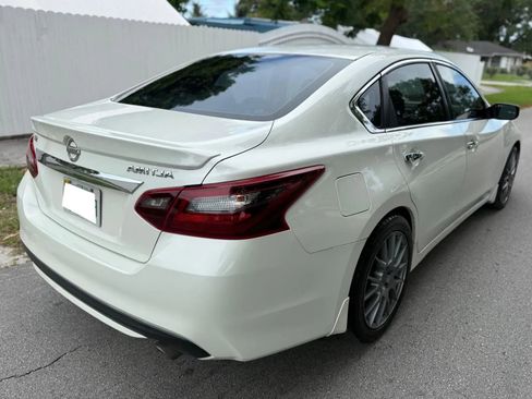 Used 2018 Nissan Altima 2.5 SR FWD image 7