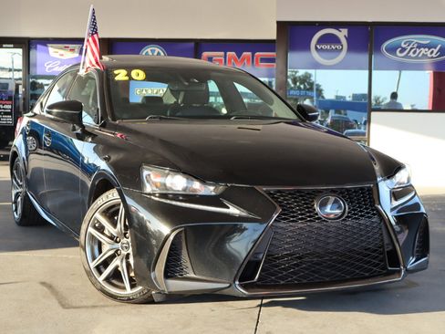 Used 2020 Lexus IS 300 F Sport image 2