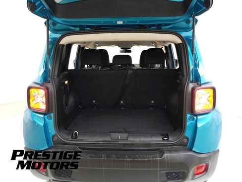 Used 2020 Jeep Renegade Sport w/ Sport Appearance Group AWD/4WD image 31