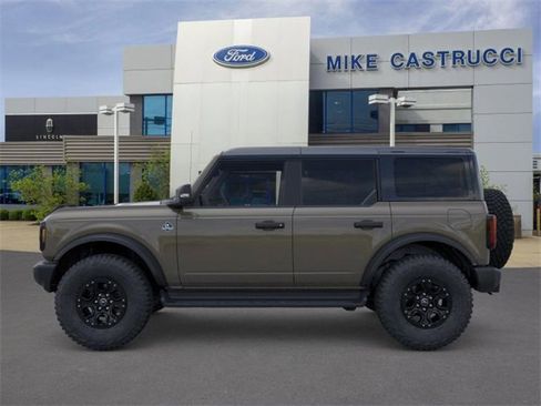 New 2025 Ford Bronco Outer Banks w/ Sasquatch Package image 3