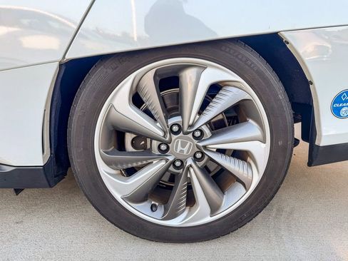 Used 2020 Honda Clarity Plug-In Hybrid image 5