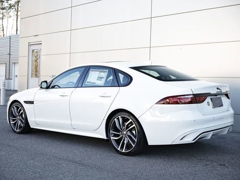 New 2024 Jaguar XF R-Dynamic SE image 8
