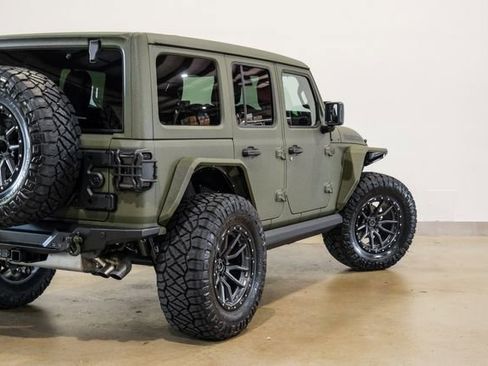 Used 2024 Jeep Wrangler Unlimited Rubicon 392 AWD/4WD image 44