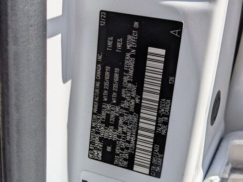 Used 2024 Lexus RX 350 FWD image 17