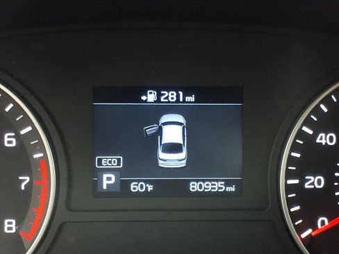 Used 2019 Kia Optima LX image 25