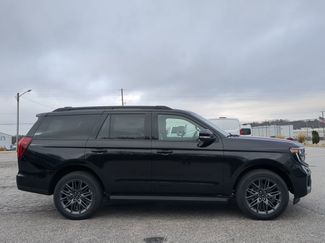 New 2026 Ford Expedition Platinum w/ Stealth Appearance Package AWD/4WD video 2
