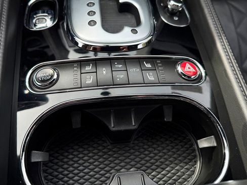 Used 2017 Bentley Continental GT image 31
