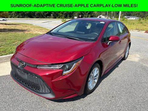 Used 2022 Toyota Corolla LE FWD image 1