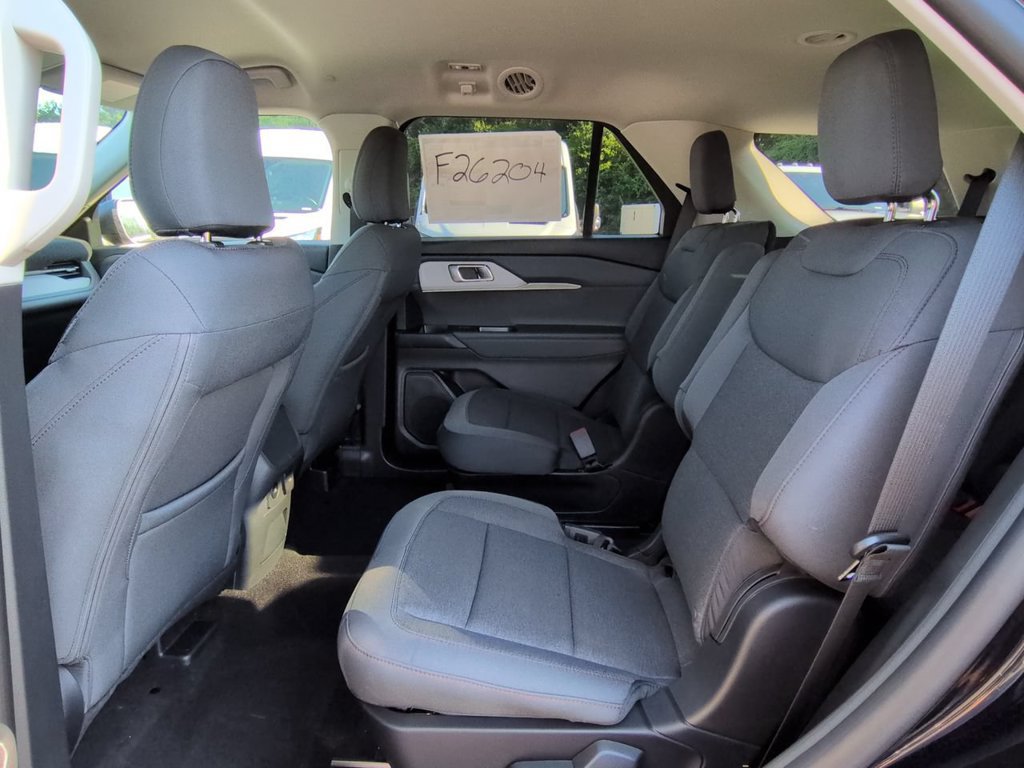New 2026 Ford Explorer Active RWD image 14
