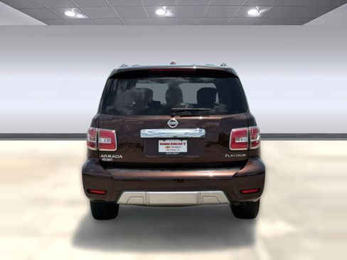 Used 2018 Nissan Armada Platinum w/ Interior Lighting Package RWD image 10