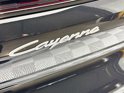 New 2026 Porsche Cayenne AWD/4WD image 34