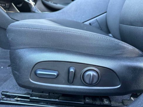 Used 2023 Chevrolet Malibu LT image 13