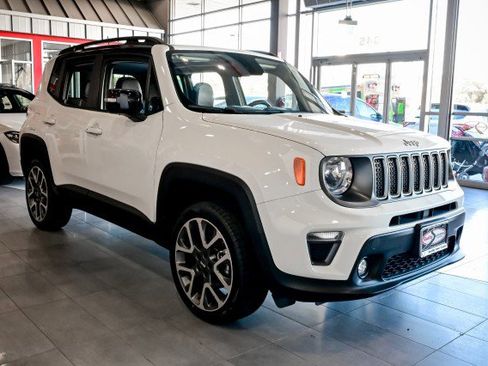 Used 2022 Jeep Renegade Limited w/ Sun, Sound & Wheels Group image 3