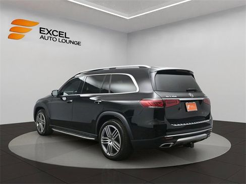 Used 2022 Mercedes-Benz GLS 450 4MATIC image 3