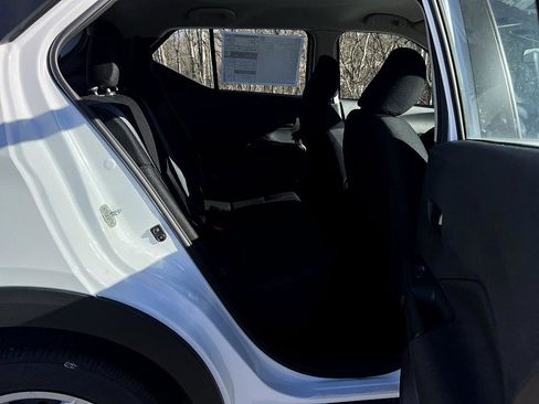 New 2025 Nissan Kicks Play S image 22