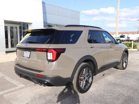New 2026 Ford Explorer ST w/ Sun And Sound Package image 14