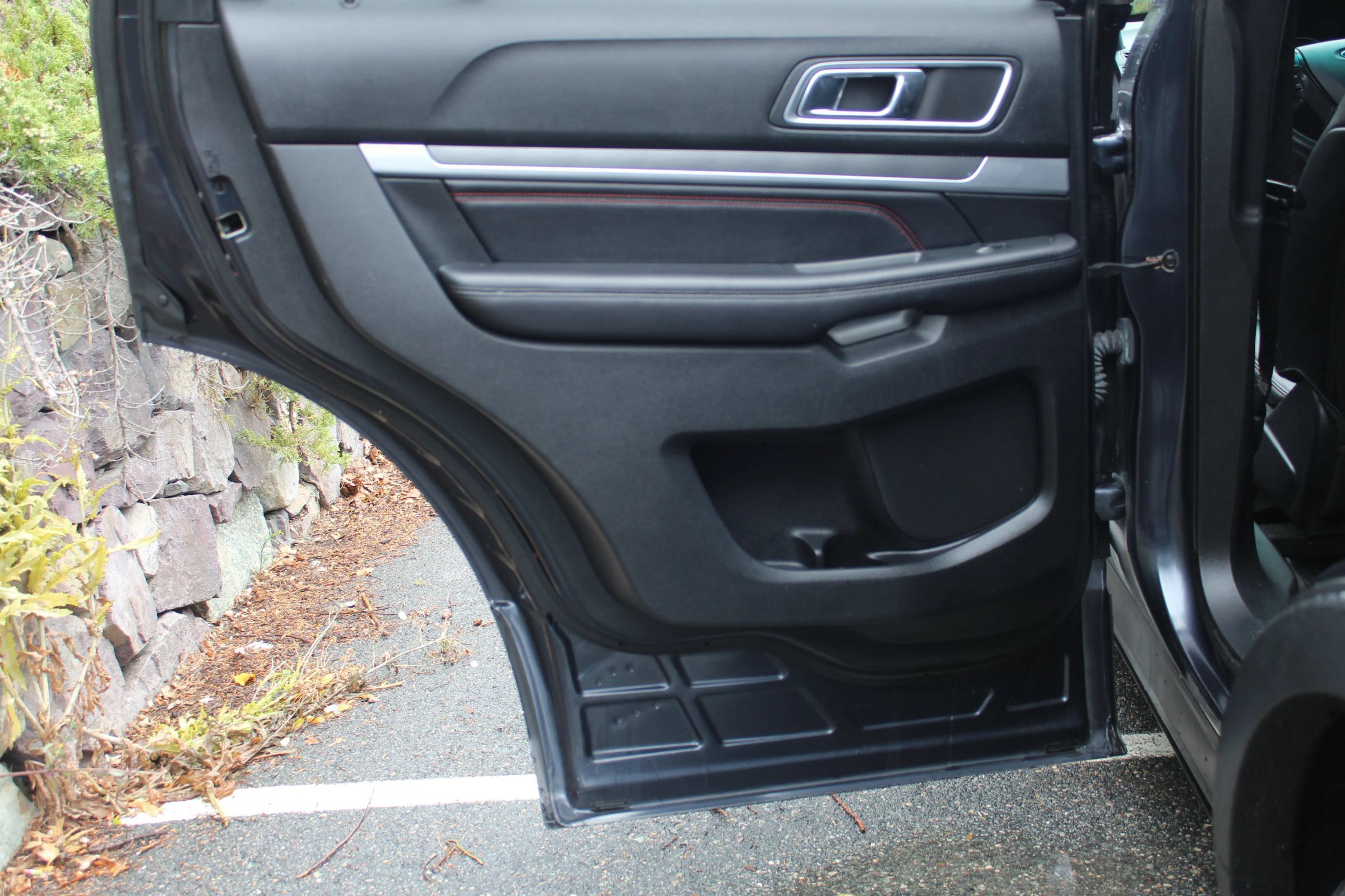 Used 2017 Ford Explorer Sport w/ Equipment Group 401A AWD/4WD image 14