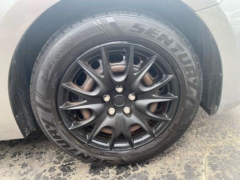 Used 2016 MAZDA MAZDA3 i Sport FWD image 18