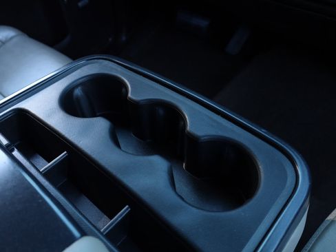 Used 2017 GMC Sierra 1500 SLT w/ SLT Premium Package image 39