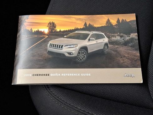 Used 2021 Jeep Wrangler Unlimited Sport AWD/4WD image 26