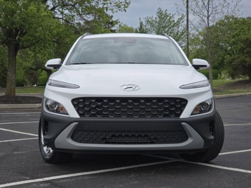 Used 2023 Hyundai Kona SEL AWD/4WD image 16