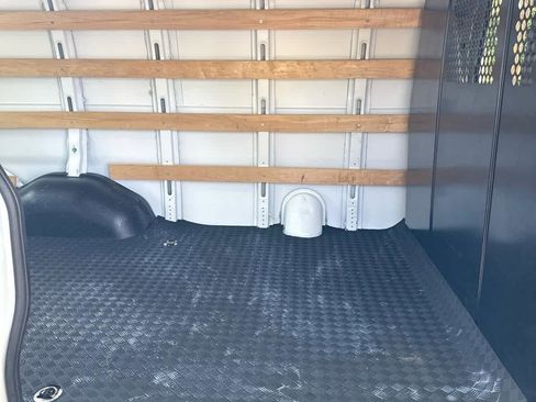 Used 2024 GMC Savana 2500 w/ Driver Convenience Package image 12