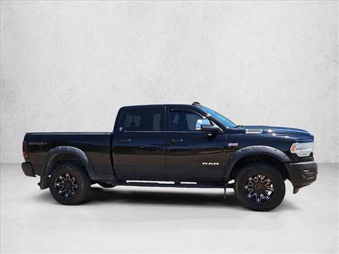 Used 2020 RAM 2500 Laramie AWD/4WD image 4