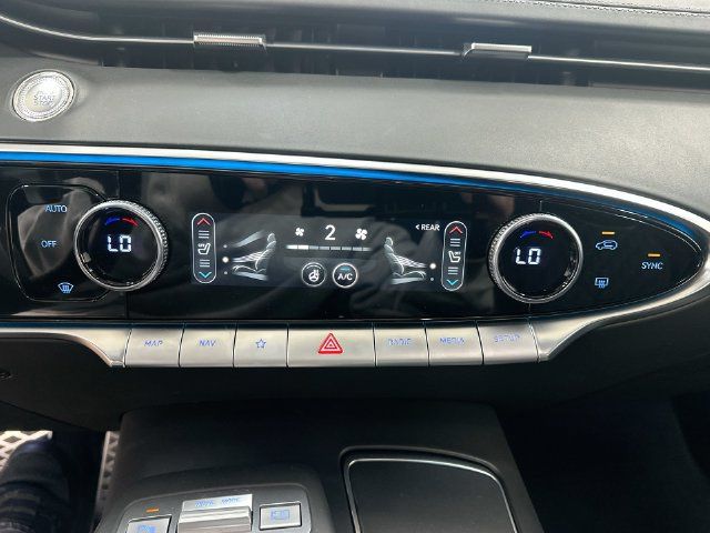 Used 2025 Genesis GV70 3.5T Sport w/ Sport Advanced Package AWD/4WD image 18