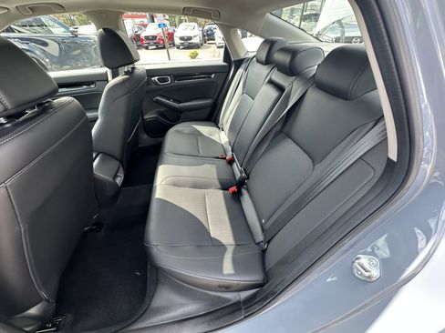 Used 2023 Honda Civic Touring image 31