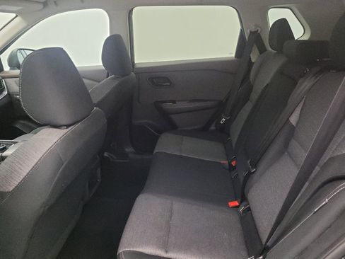 Used 2021 Nissan Rogue S AWD/4WD image 18