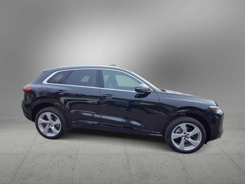 New 2025 Audi Q5 Premium Plus image 9