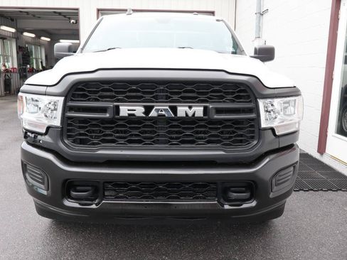 Used 2022 RAM 2500 Tradesman AWD/4WD image 2