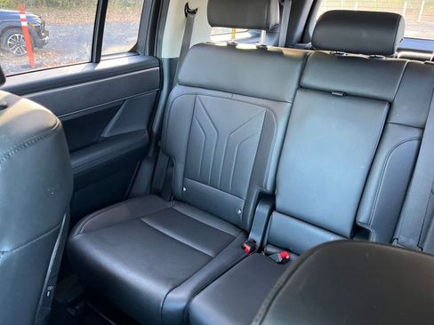 Used 2025 Hyundai Santa Fe SEL image 35