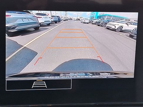 Used 2025 Chevrolet Trax LS image 19