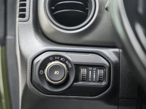 Used 2022 Jeep Wrangler Unlimited Sport image 16